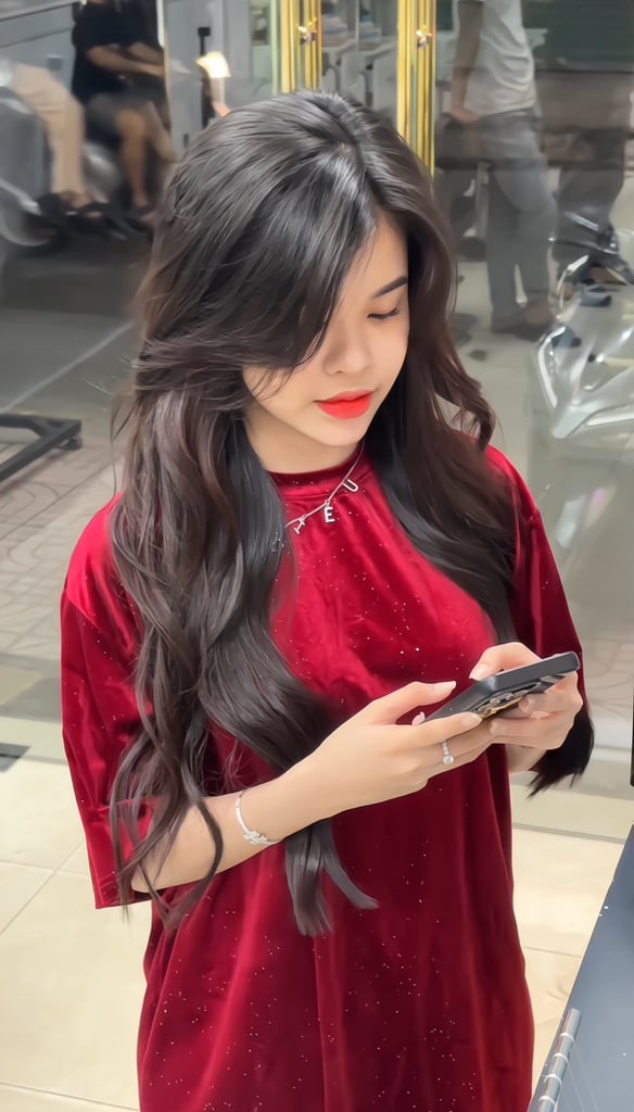Dịch Vụ Uốn Tóc Chuyên Nghiệp Tại Twendy Hair Salon