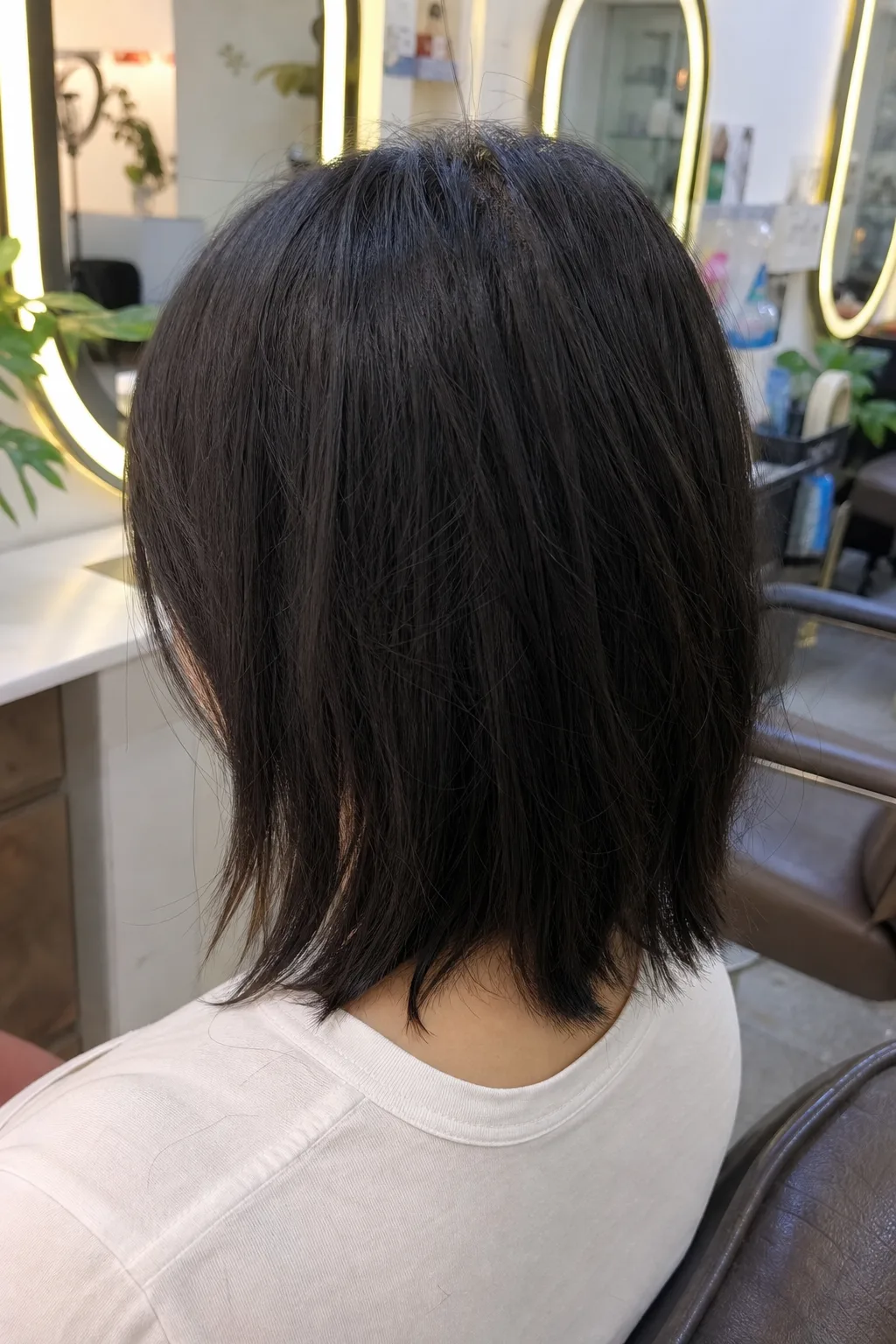 Nối lông vũ tại Twendy Hair Salon Quận 12 – Trước
