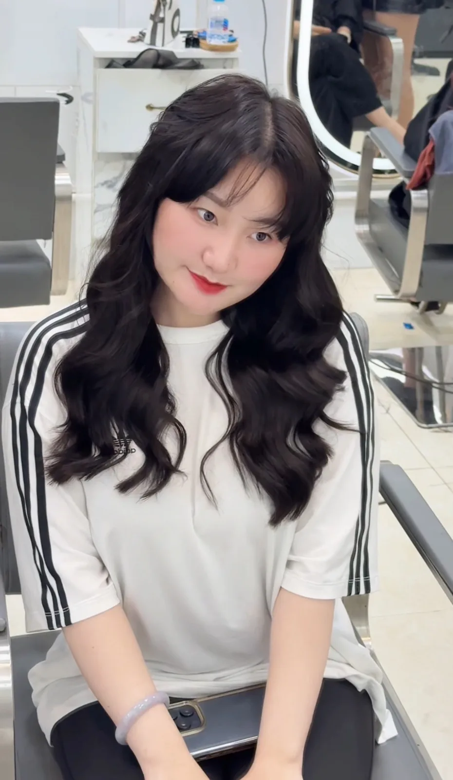 Uốn sóng tại Twendy Hair Salon Quận 12 – Sau